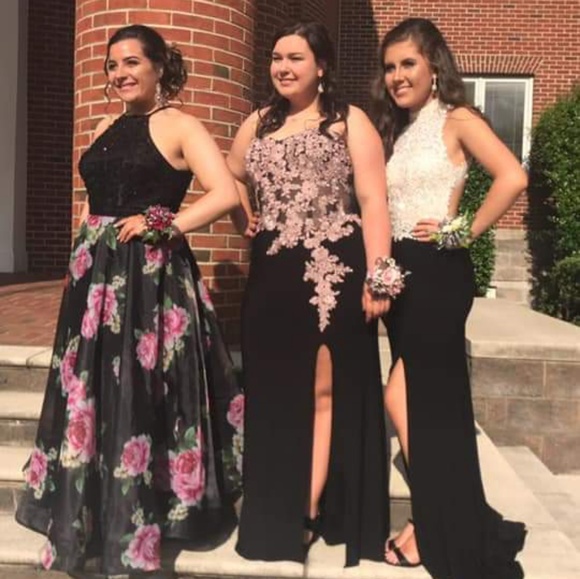 Prom/Pageant Dress - Picture 3 of 4